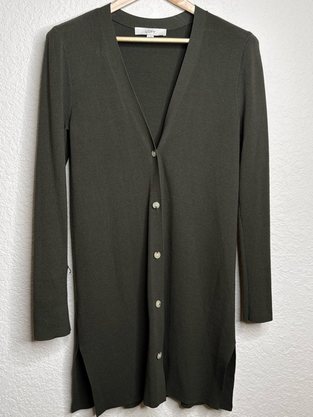 LOFT Long Button-Front Cardigan Sweater | Size M | Olive Green | Viscose Knit